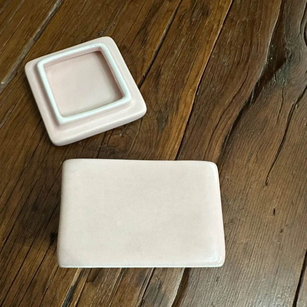 Rae Dunn Jewelry Box in Light Pink